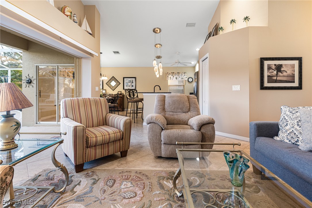 3 Bed Pool Home for Sale in Naples, photo 9