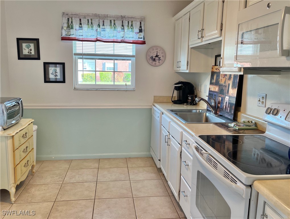 2 Bed Attached for Sale in Fort Myers, photo 9