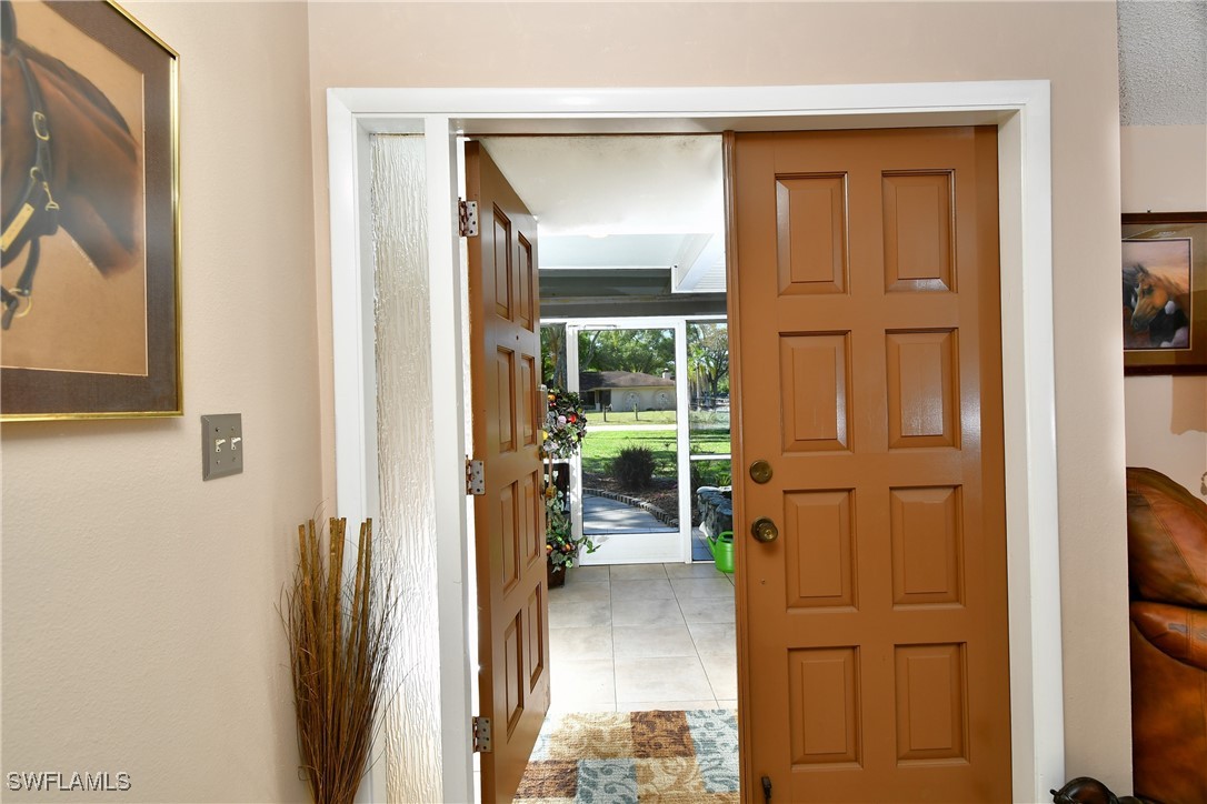 2 Bed SingleFamilyResidence for Sale in North Fort Myers, photo 9