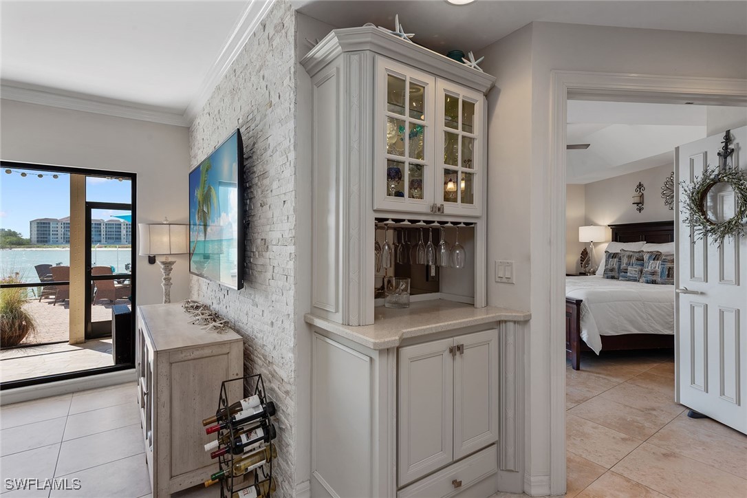 2 Bed Waterfront Home for Sale in La Peninsula, photo 9