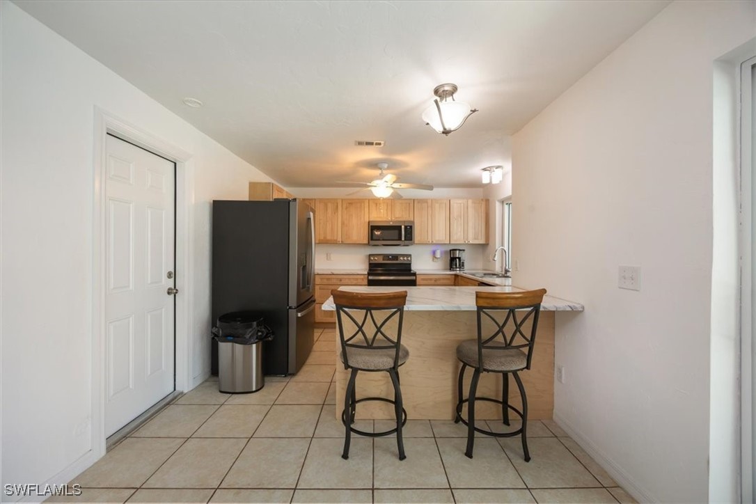 2 Bed Pool Home for Sale in Cape Coral, photo 9