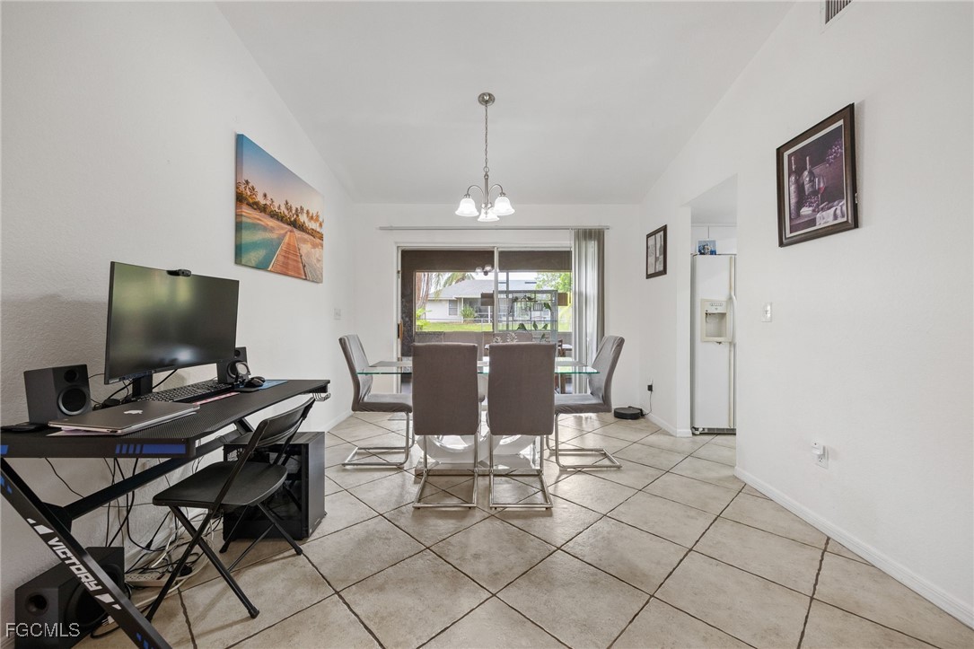 3 Bed SingleFamilyResidence for Sale in Cape Coral, photo 9
