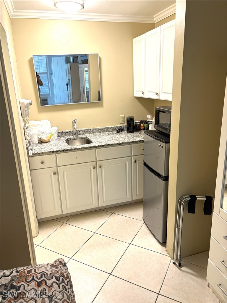 1 Bed Condominium for Sale in Naples, photo 9