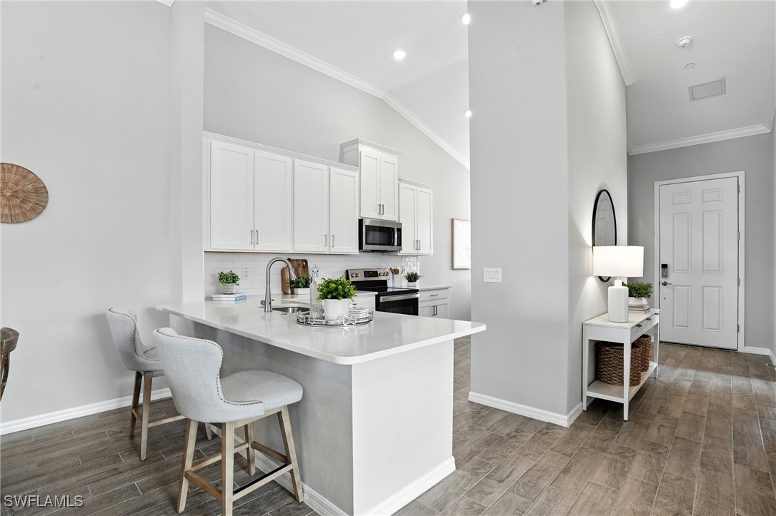 2 Bed Condominium for Sale in Fort Myers, photo 9