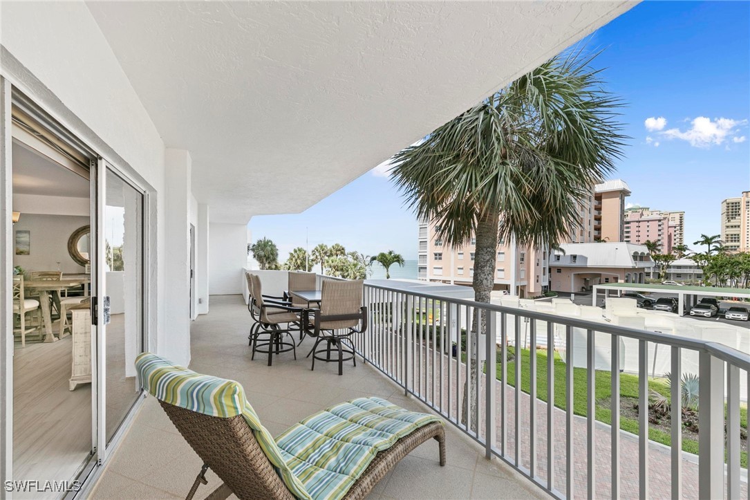 3 Bed Waterfront Home for Sale in Marco Island, photo 9