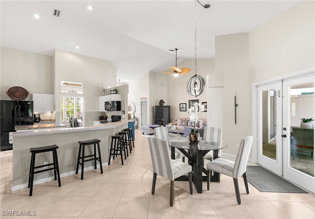 4 Bed Pool Home for Sale in Berkshire Lakes, photo 9
