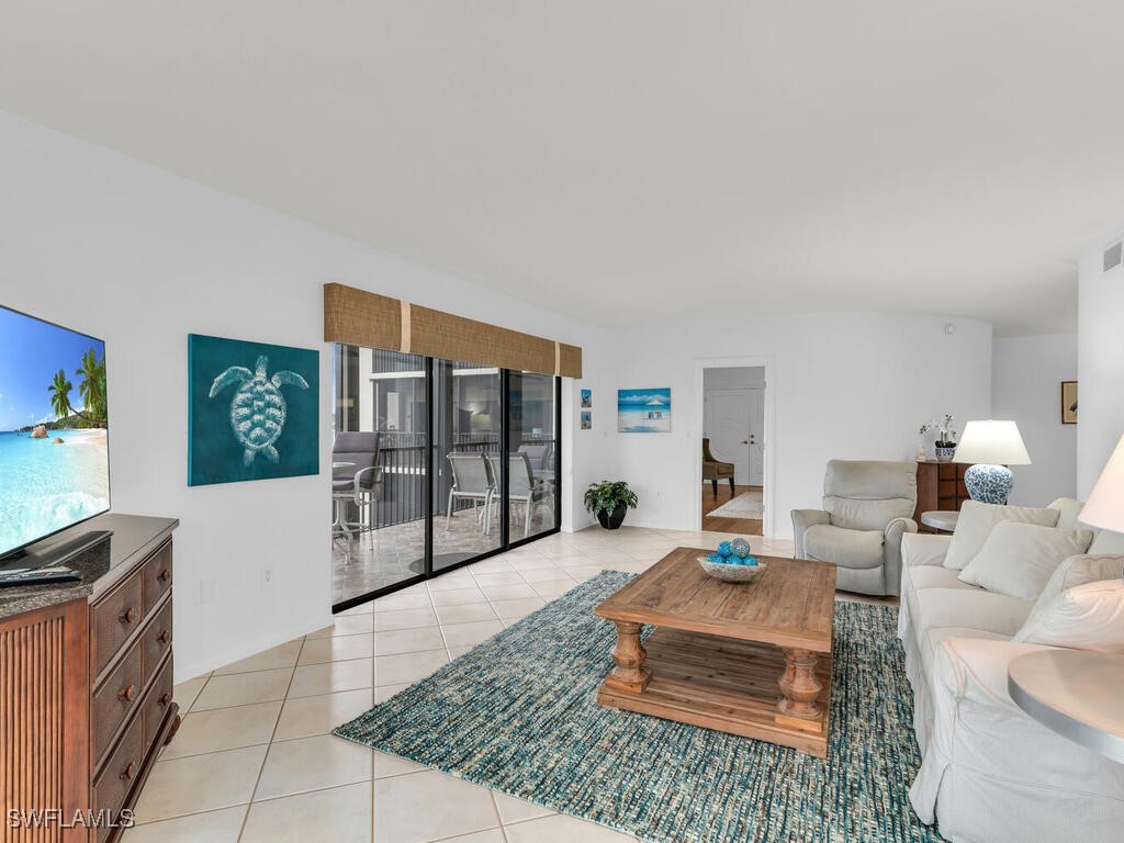 3 Bed Waterfront Home for Sale in Marco Island, photo 9
