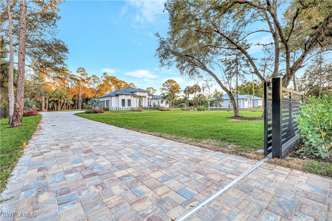 4 Bed Pool Home for Sale in Naples, photo 9