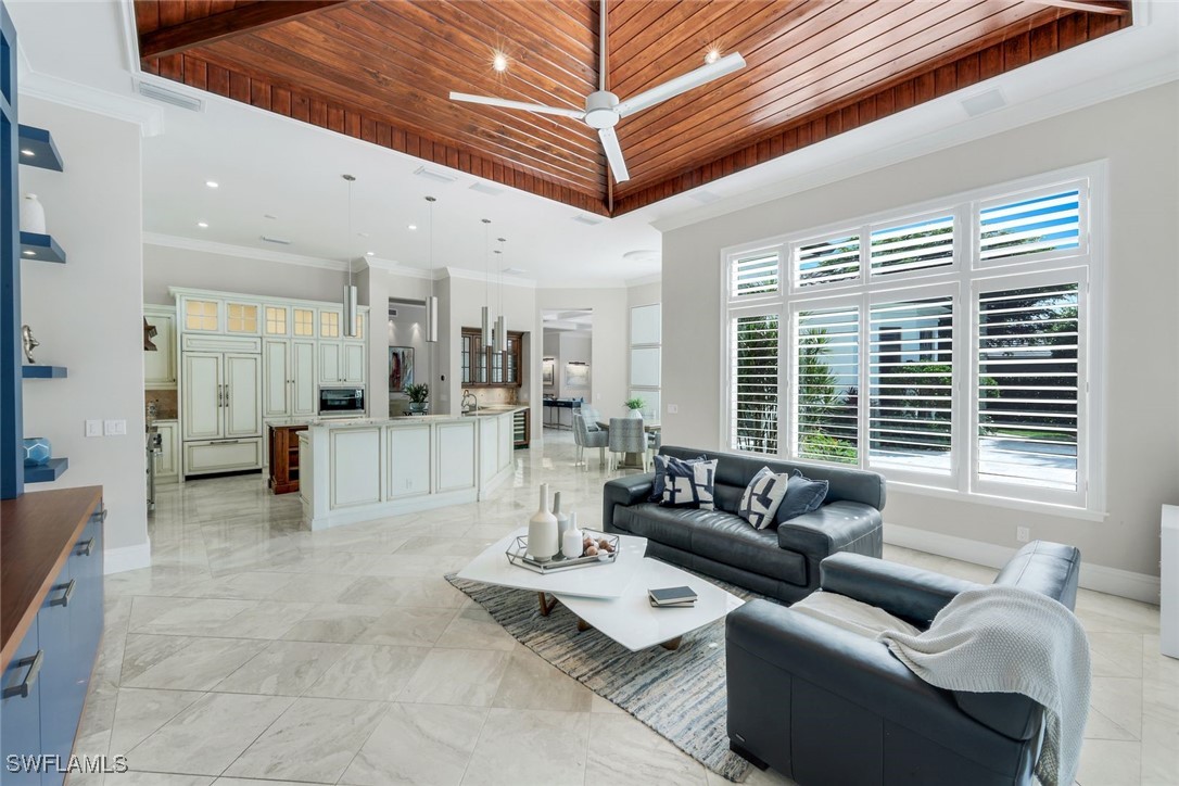 5 Bed Pool Home for Sale in Marsala, photo 9
