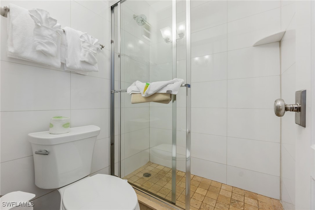 Condominium for Sale in Naples, photo 9