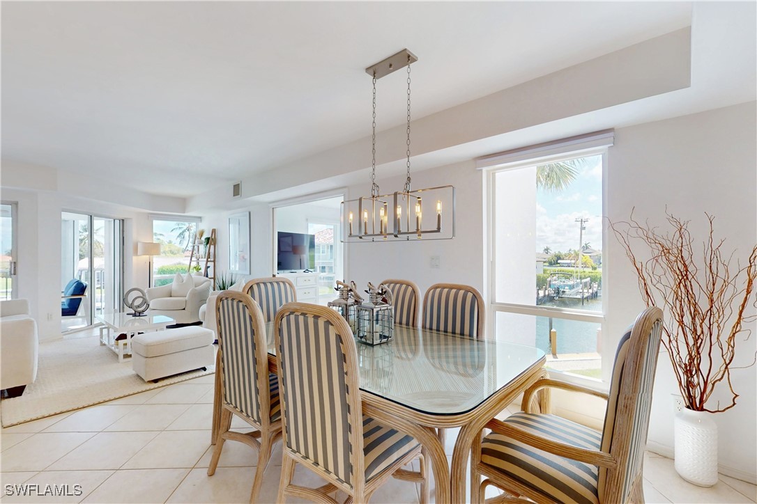 2 Bed Waterfront Home for Sale in Marco Island, photo 9