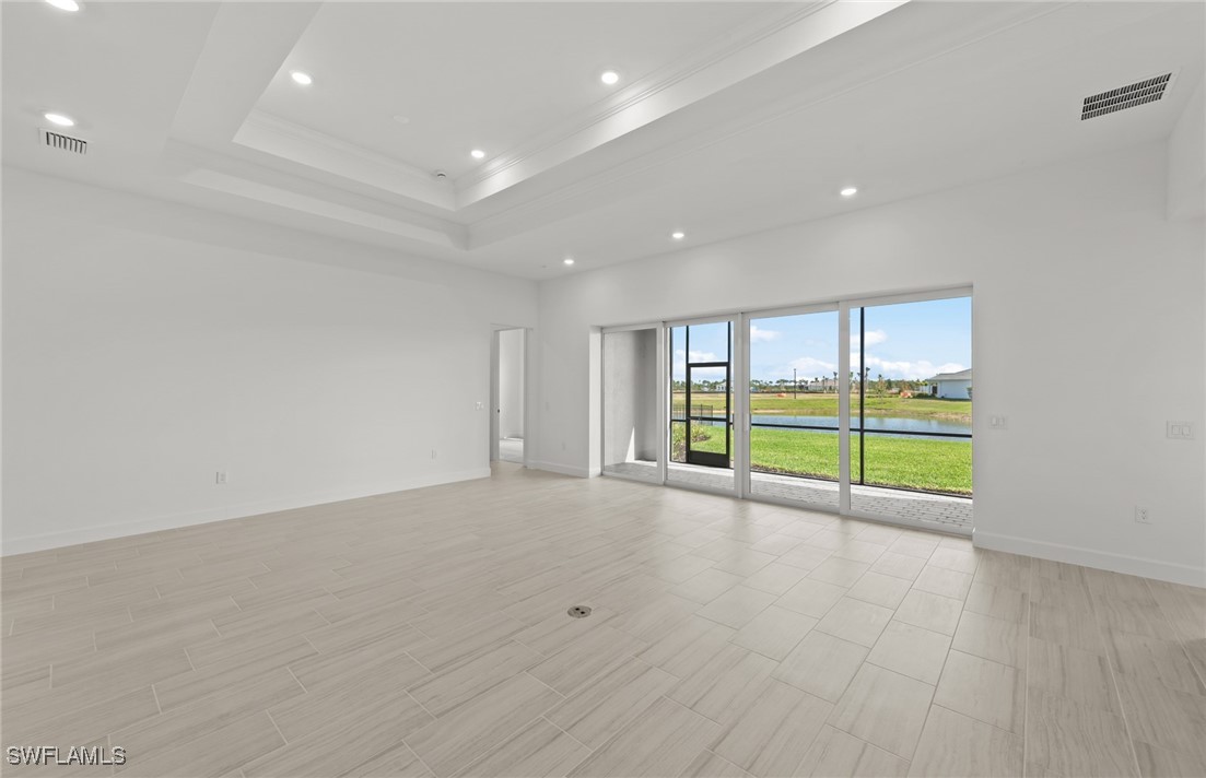 3 Bed Waterfront Home for Sale in Terrawalk, photo 9