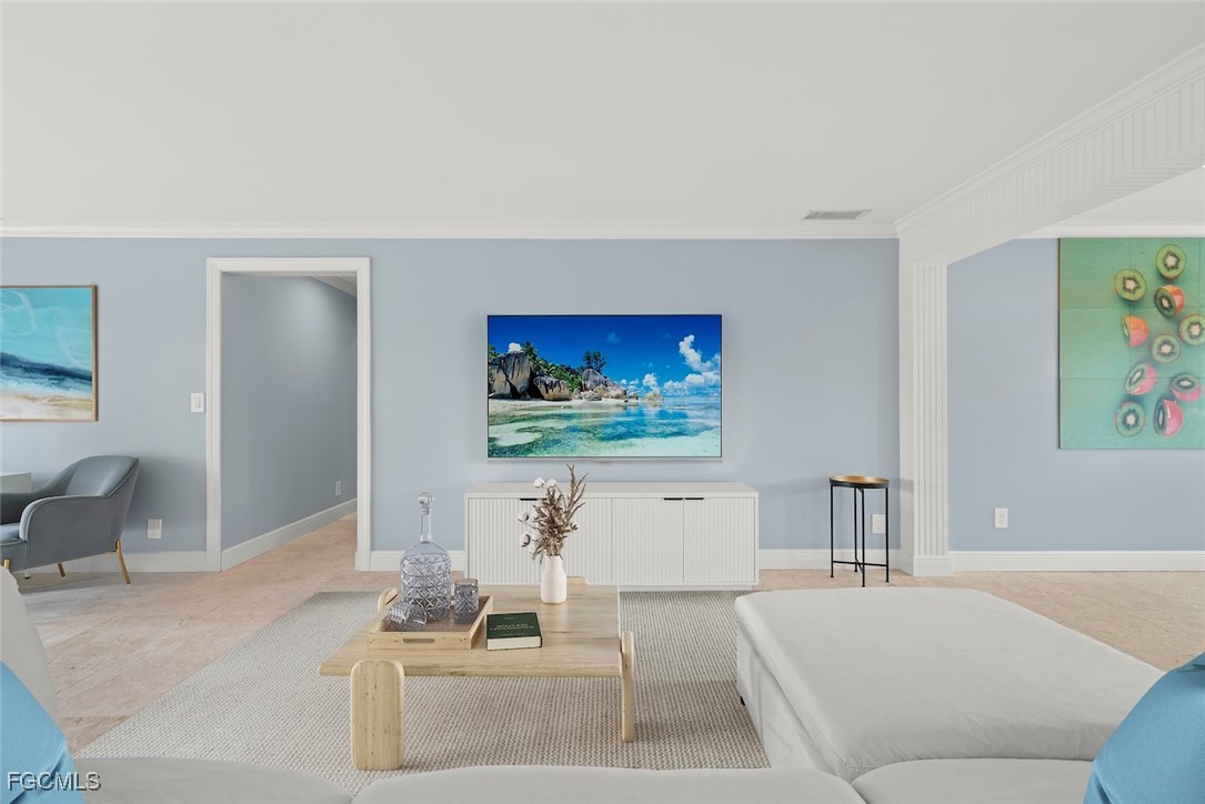 3 Bed Pool Home for Sale in Metes And Bounds, photo 9