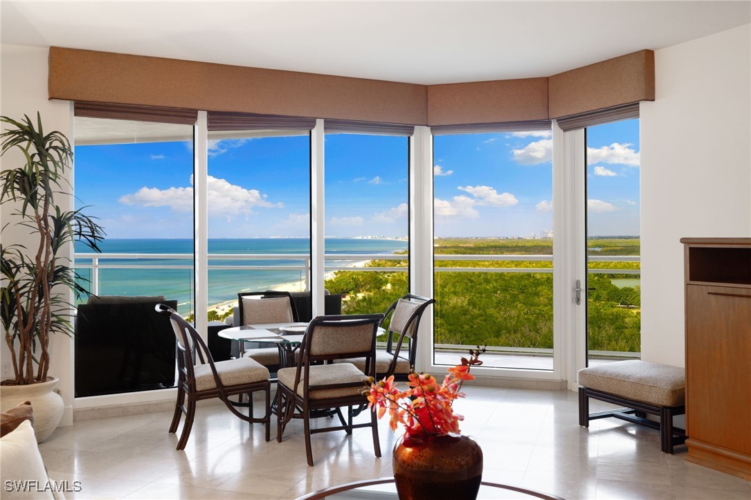 4 Bed Waterfront Home for Sale in Moraya Bay, photo 9