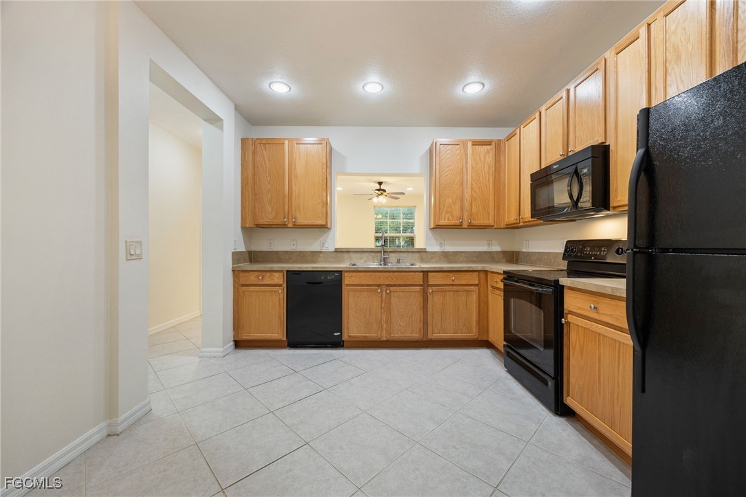 2 Bed Townhouse for Sale in Fort Myers, photo 9