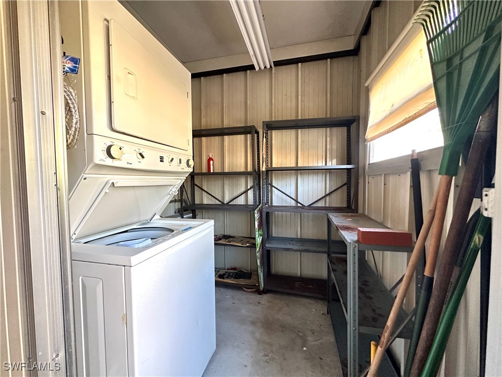 1 Bed ManufacturedHome for Sale in Estero, photo 9