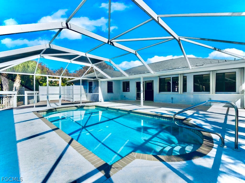 4 Bed Pool Home for Sale in Lehigh Acres, photo 9