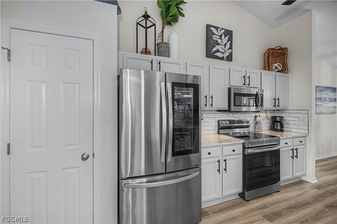 4 Bed Pool Home for Sale in Cape Coral, photo 9