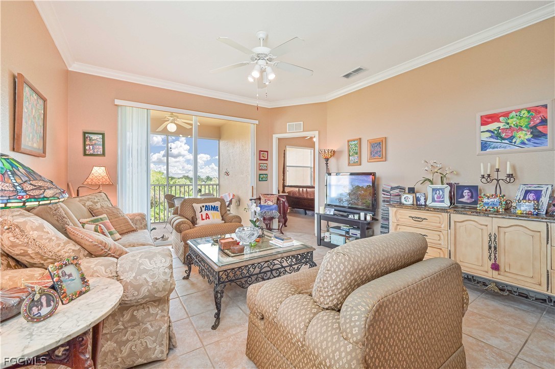 2 Bed Condominium for Sale in Fort Myers, photo 9