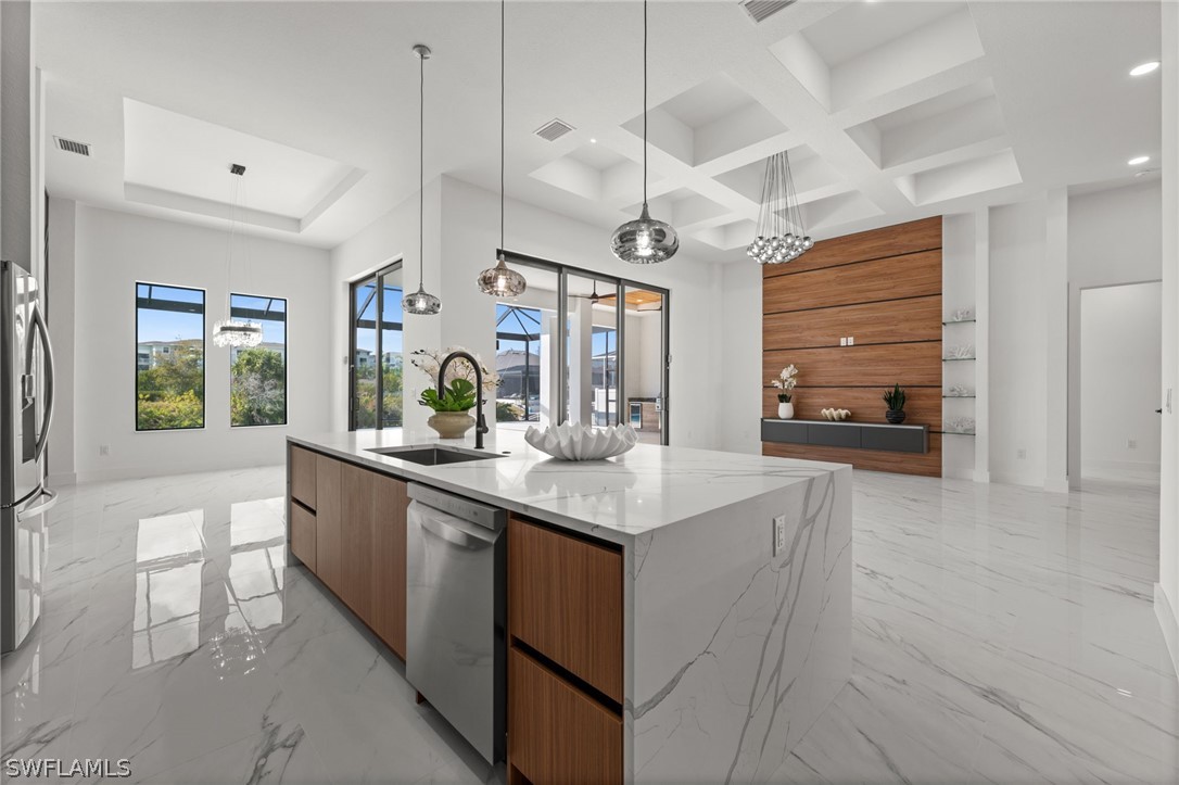 3 Bed Pool Home for Sale in Cape Coral, photo 9