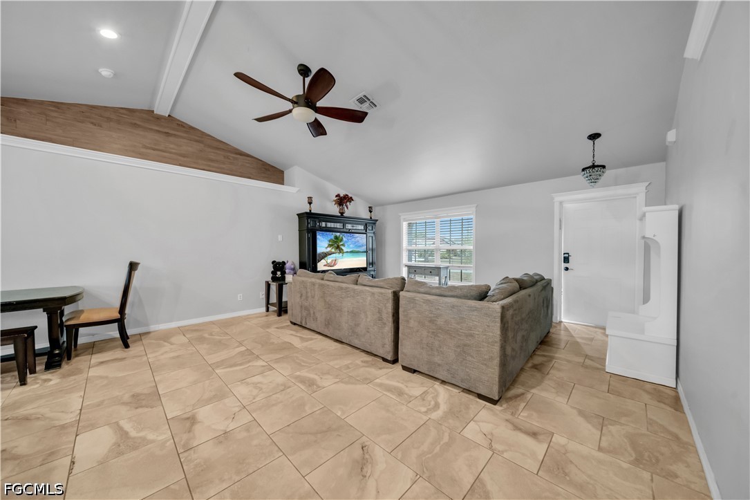 4 Bed SingleFamilyResidence for Sale in Cape Coral, photo 9