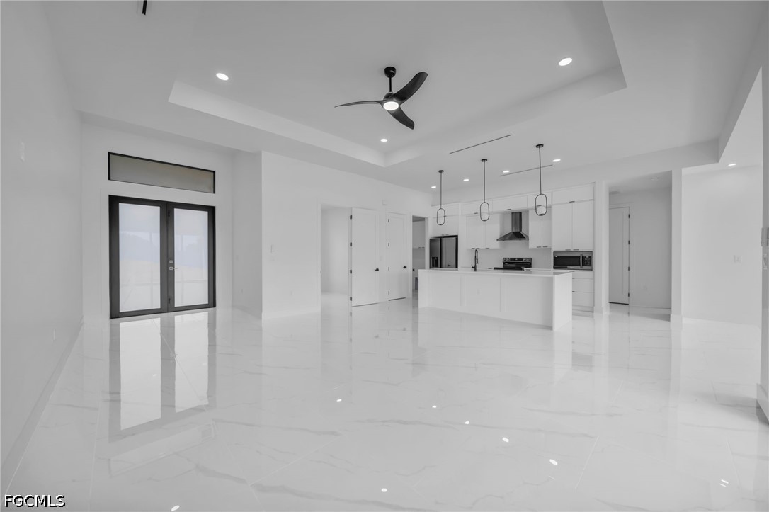 3 Bed SingleFamilyResidence for Sale in Lehigh Acres, photo 9