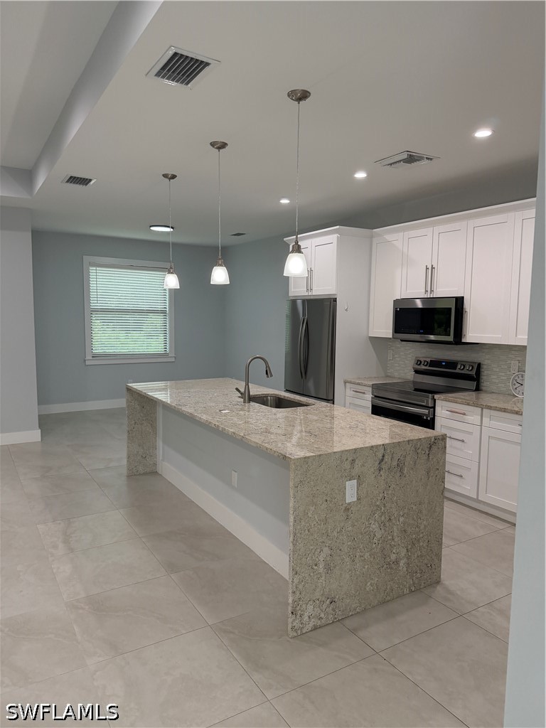 3 Bed SingleFamilyResidence for Sale in Naples, photo 9