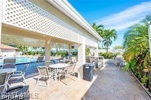 2 Bed ManufacturedHome for Sale in Naples, photo 9