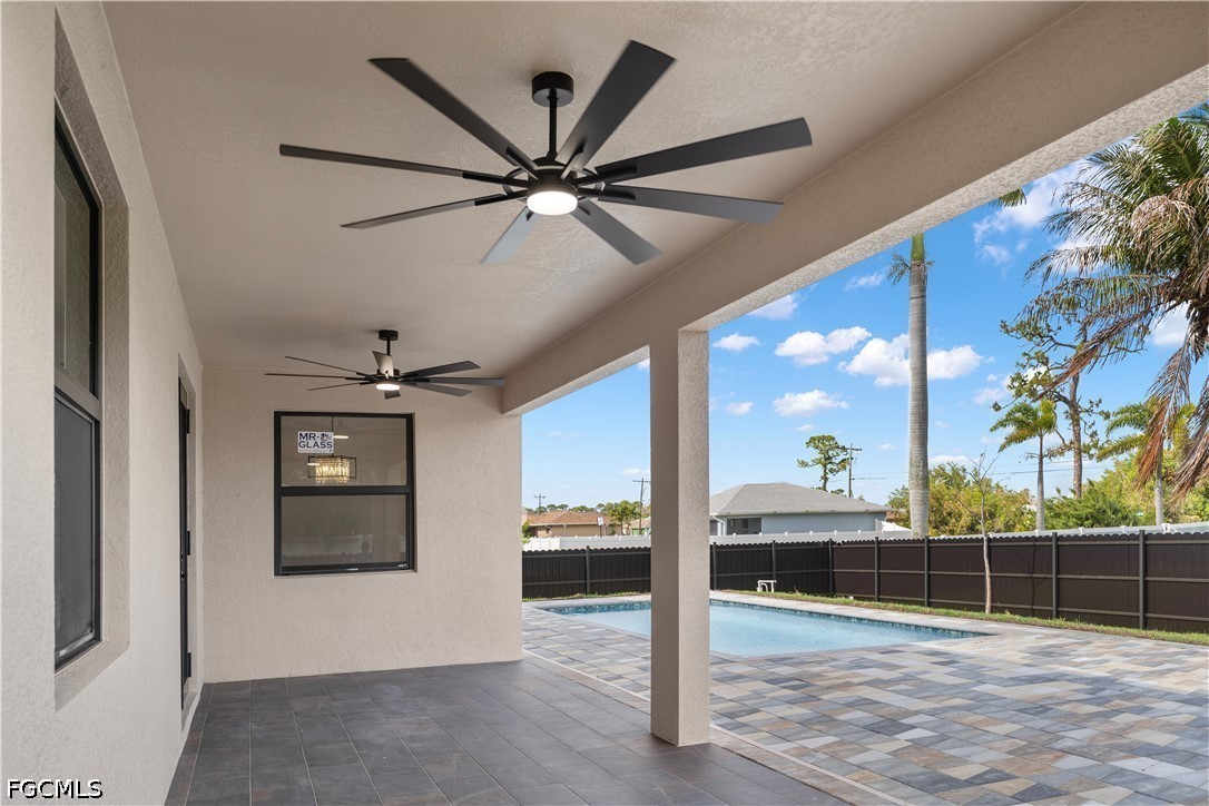 3 Bed Pool Home for Sale in Cape Coral, photo 9