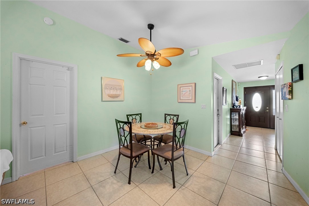 3 Bed Pool Home for Sale in San Carlos Park, photo 9