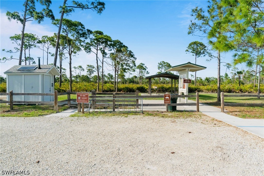 2 Bed SingleFamilyResidence for Sale in Estero, photo 9