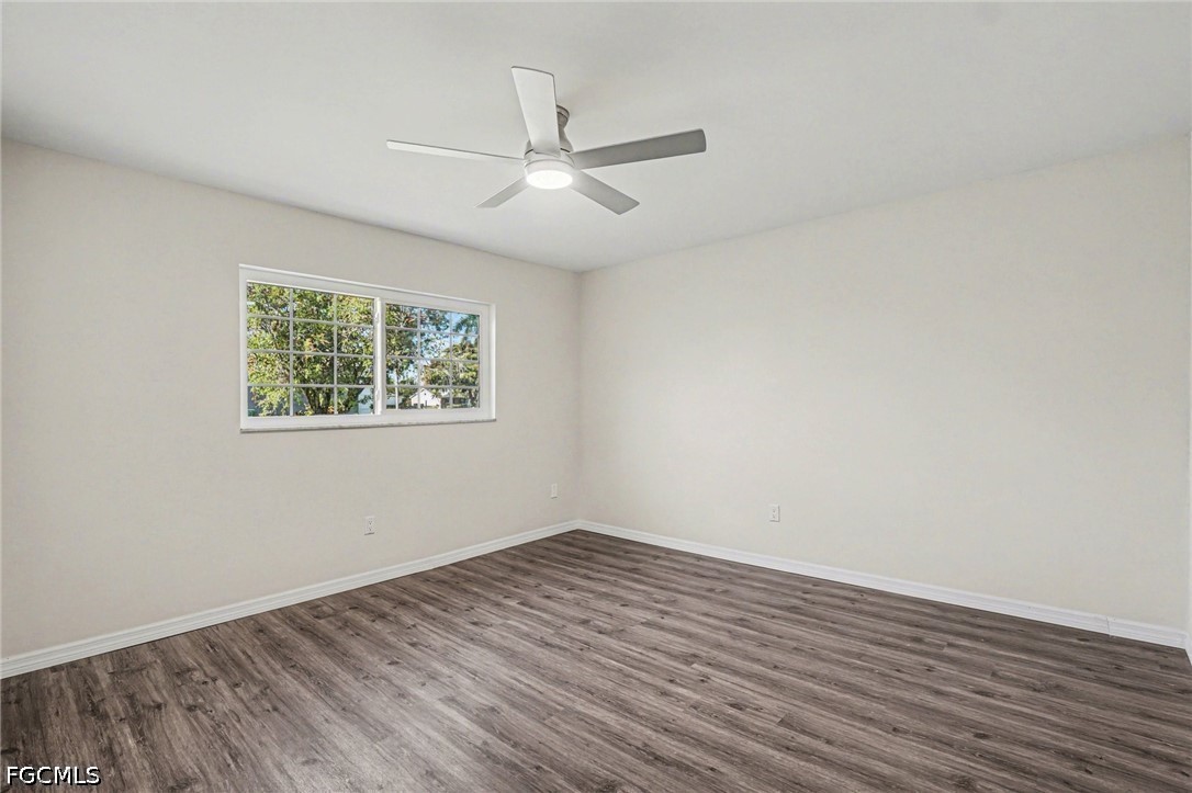 2 Bed Attached for Sale in Fort Myers, photo 9