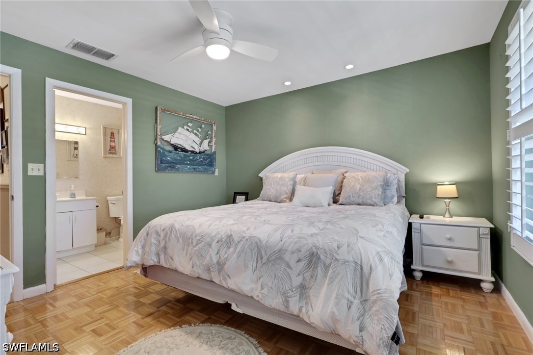 2 Bed Condominium for Sale in Marco Island, photo 9