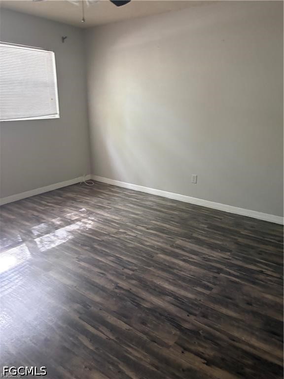 2 Bed Condominium for Sale in Fort Myers, photo 9