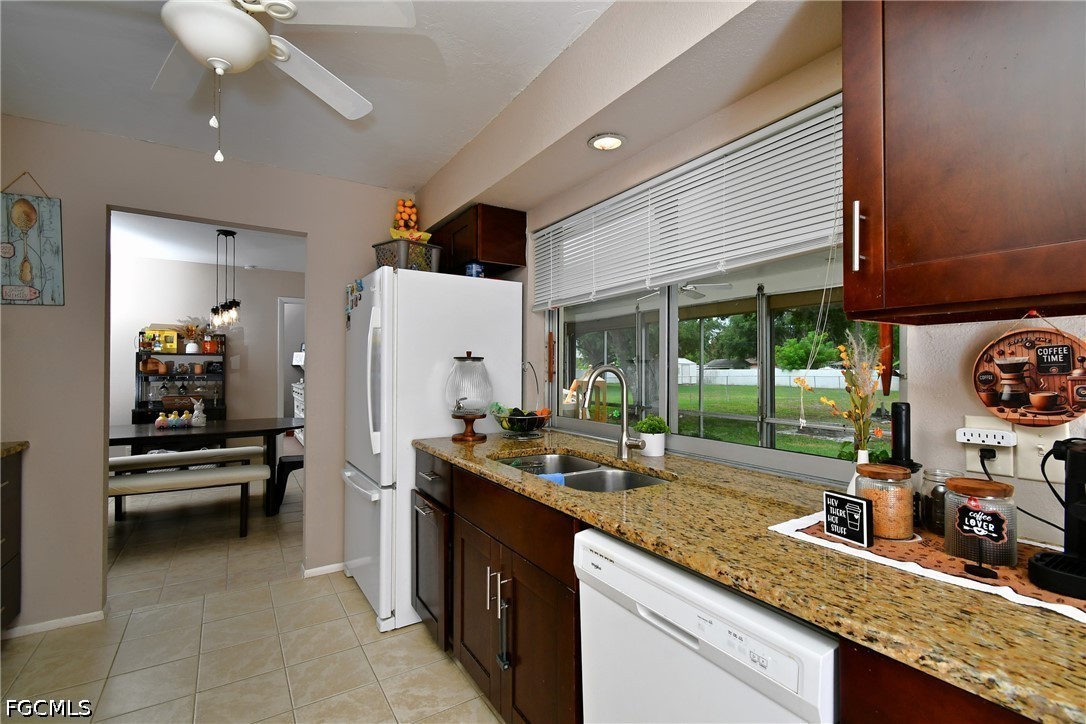 4 Bed SingleFamilyResidence for Sale in Lehigh Acres, photo 9