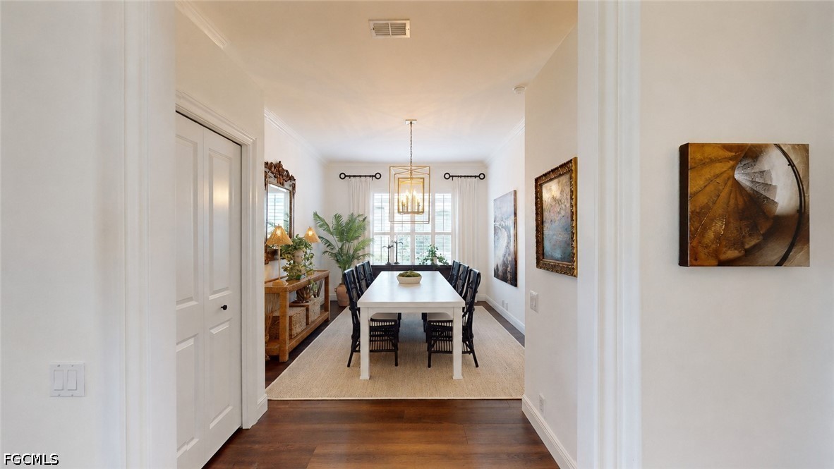 3 Bed Pool Home for Sale in Fort Myers, photo 9