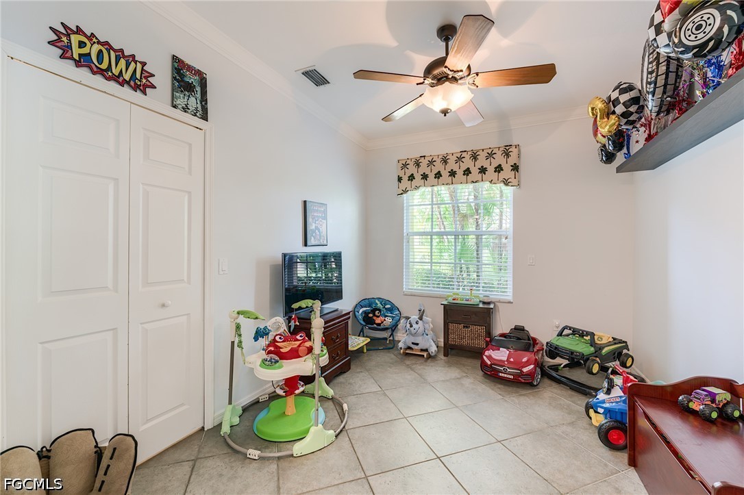 3 Bed Condominium for Sale in Oakwood, photo 9