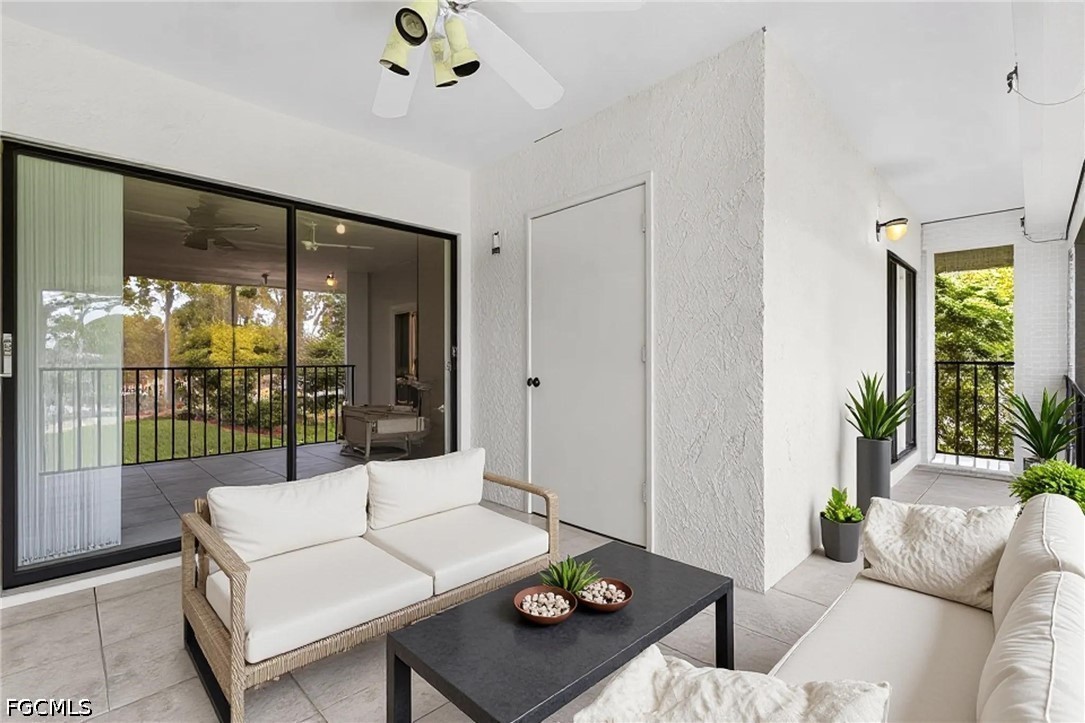 2 Bed Condominium for Sale in Naples, photo 9