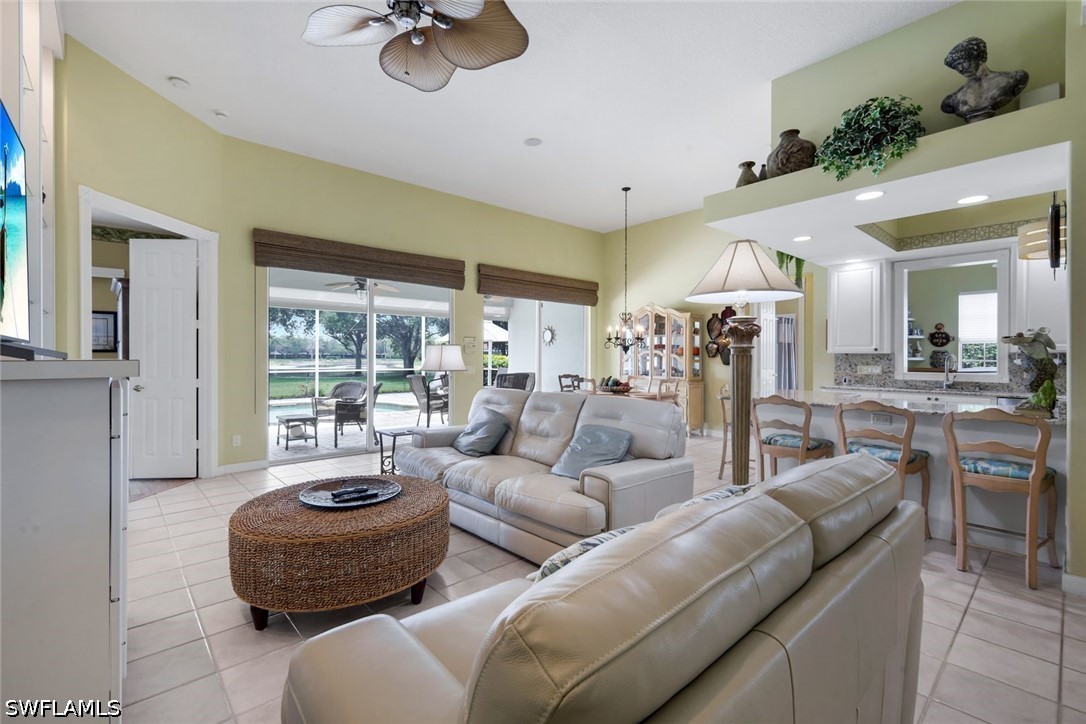 4 Bed Pool Home for Sale in Island Walk, photo 9