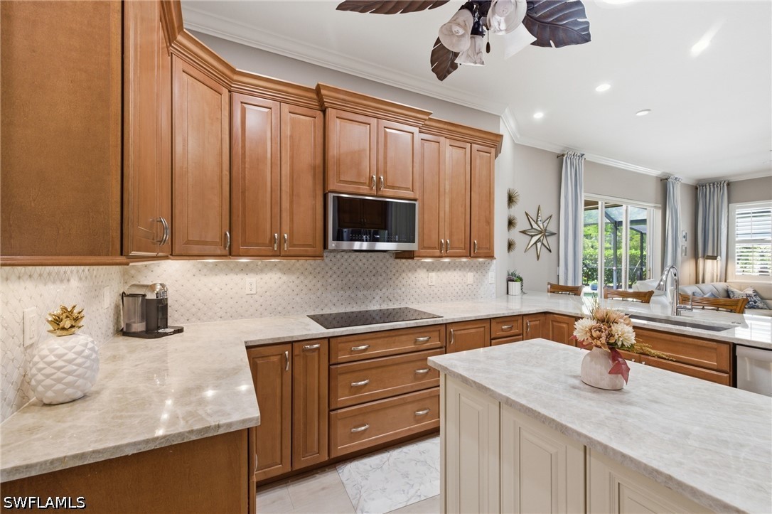 4 Bed Pool Home for Sale in Bella Terra, photo 9