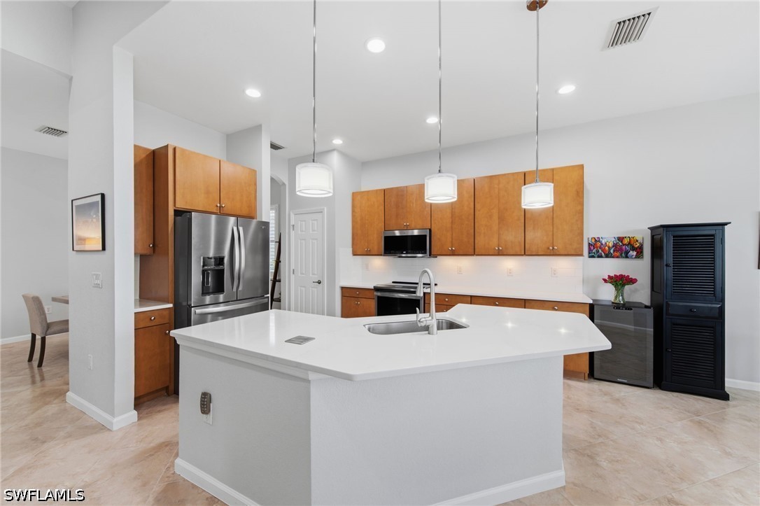 3 Bed Waterfront Home for Sale in Somerset, photo 9
