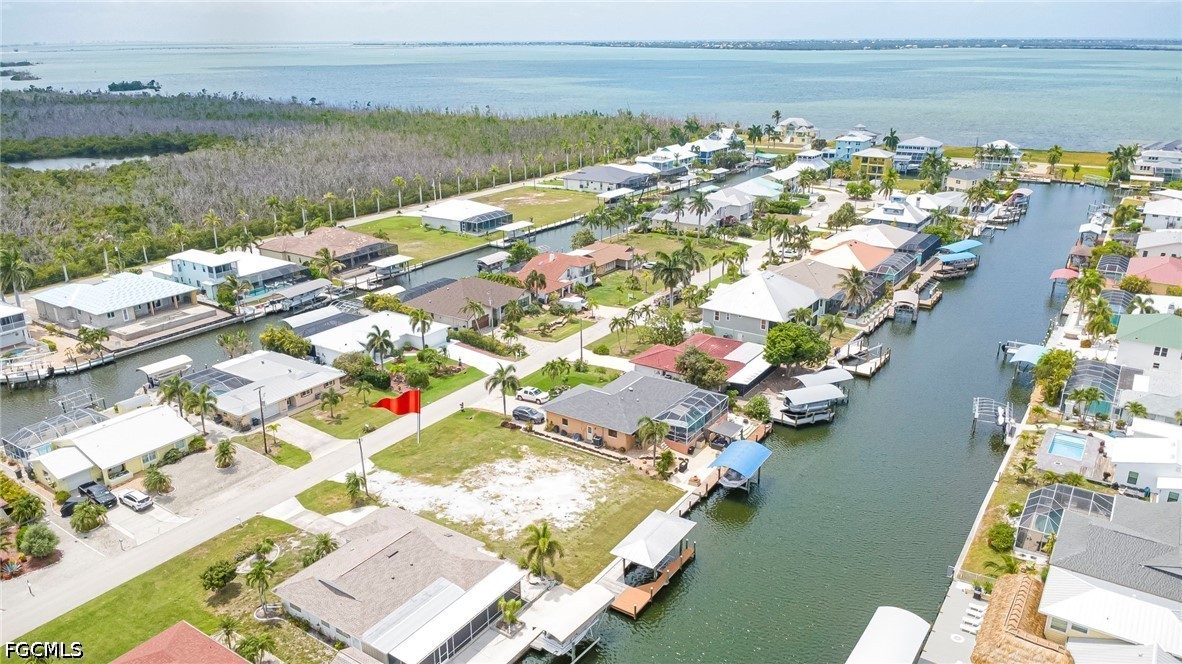 Waterfront Home for Sale in St James City, photo 9