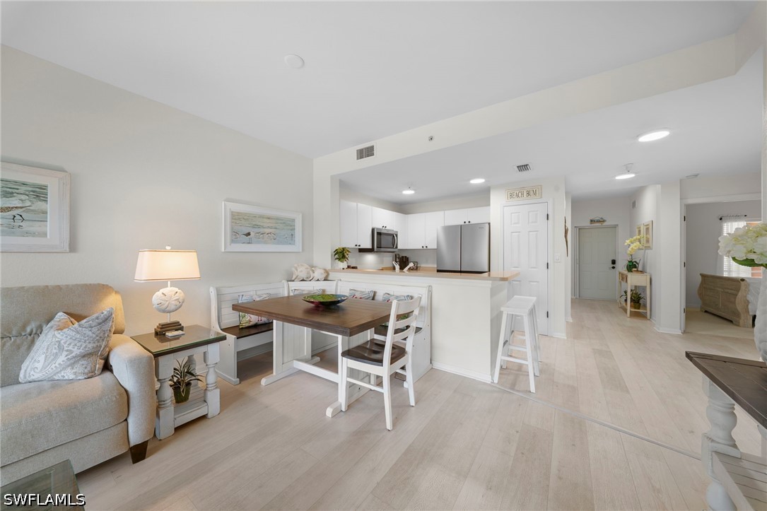 3 Bed Condominium for Sale in Botanical Place, photo 9
