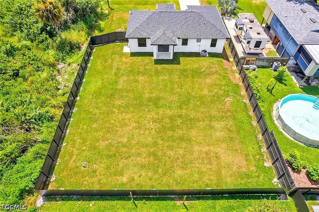 3 Bed SingleFamilyResidence for Sale in Lehigh Acres, photo 9