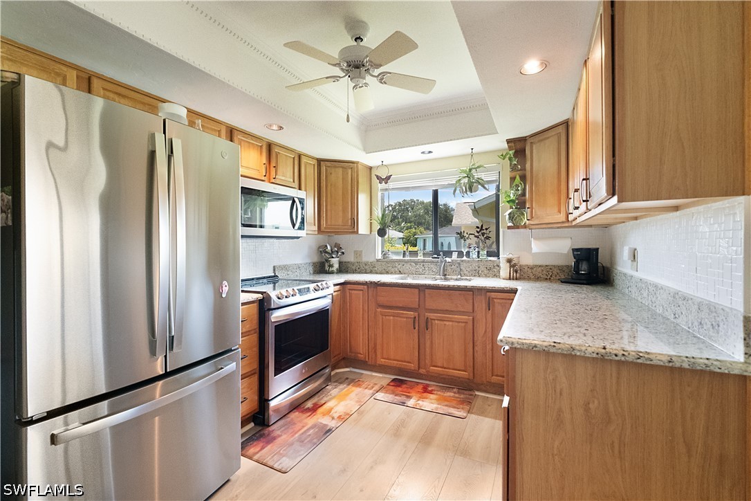 2 Bed Waterfront Home for Sale in Naples, photo 9