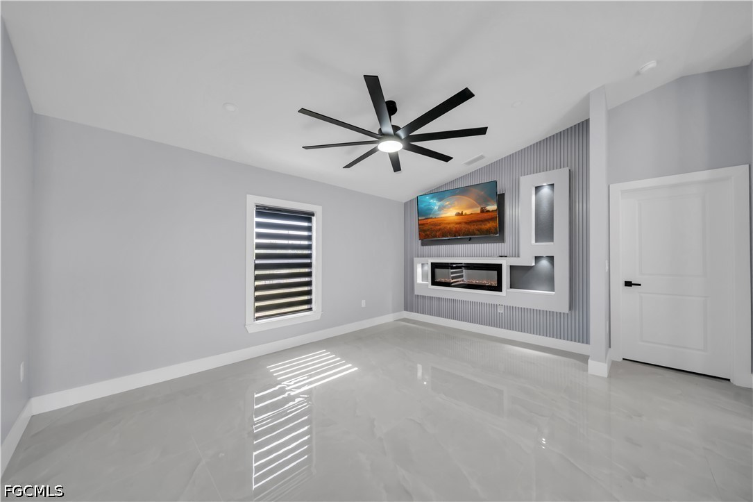 3 Bed Pool Home for Sale in Cape Coral, photo 9