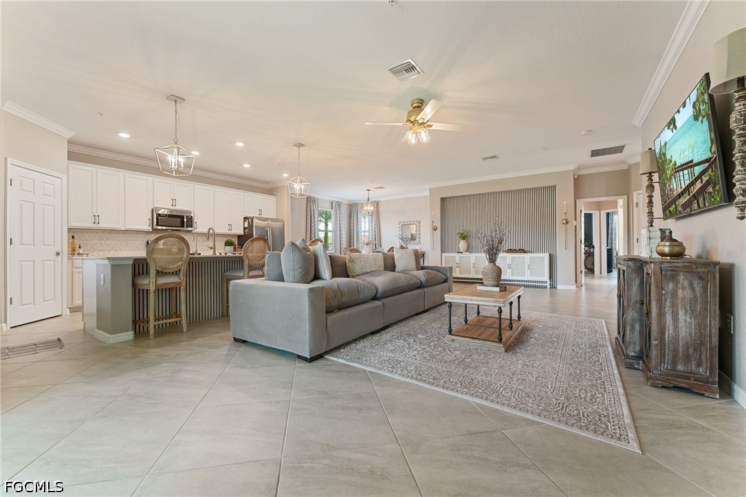 3 Bed Condominium for Sale in Fort Myers, photo 9