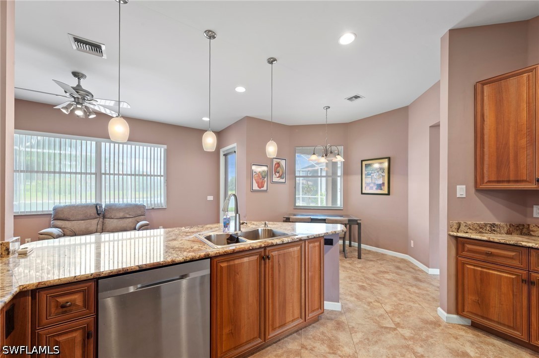 3 Bed Pool Home for Sale in Naples, photo 9