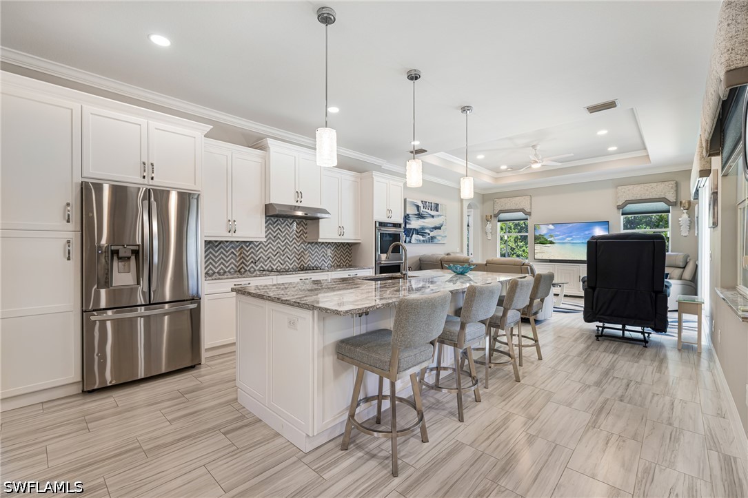 4 Bed Pool Home for Sale in Bella Terra, photo 9