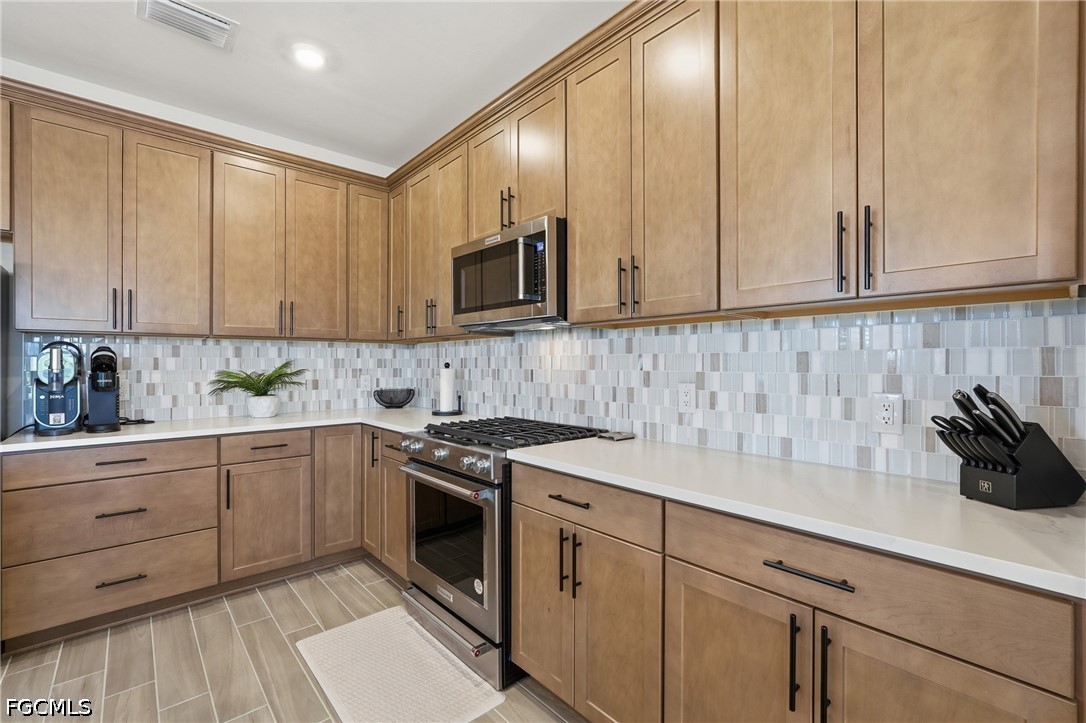 3 Bed Pool Home for Sale in Terrawalk, photo 9